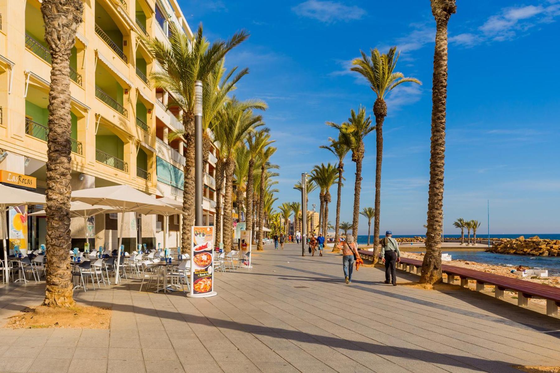Alegria Id45 Apartment Torrevieja Bagian luar foto